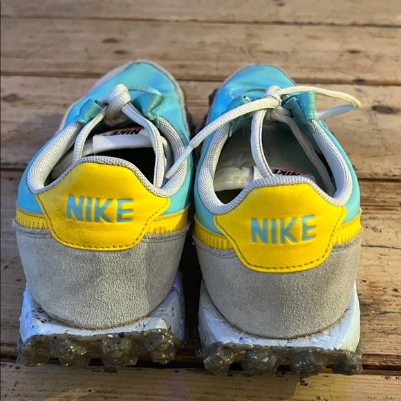 Nike Waffle Racer Crater Sneakers in Bleached Aqua - Picture 8 of 14